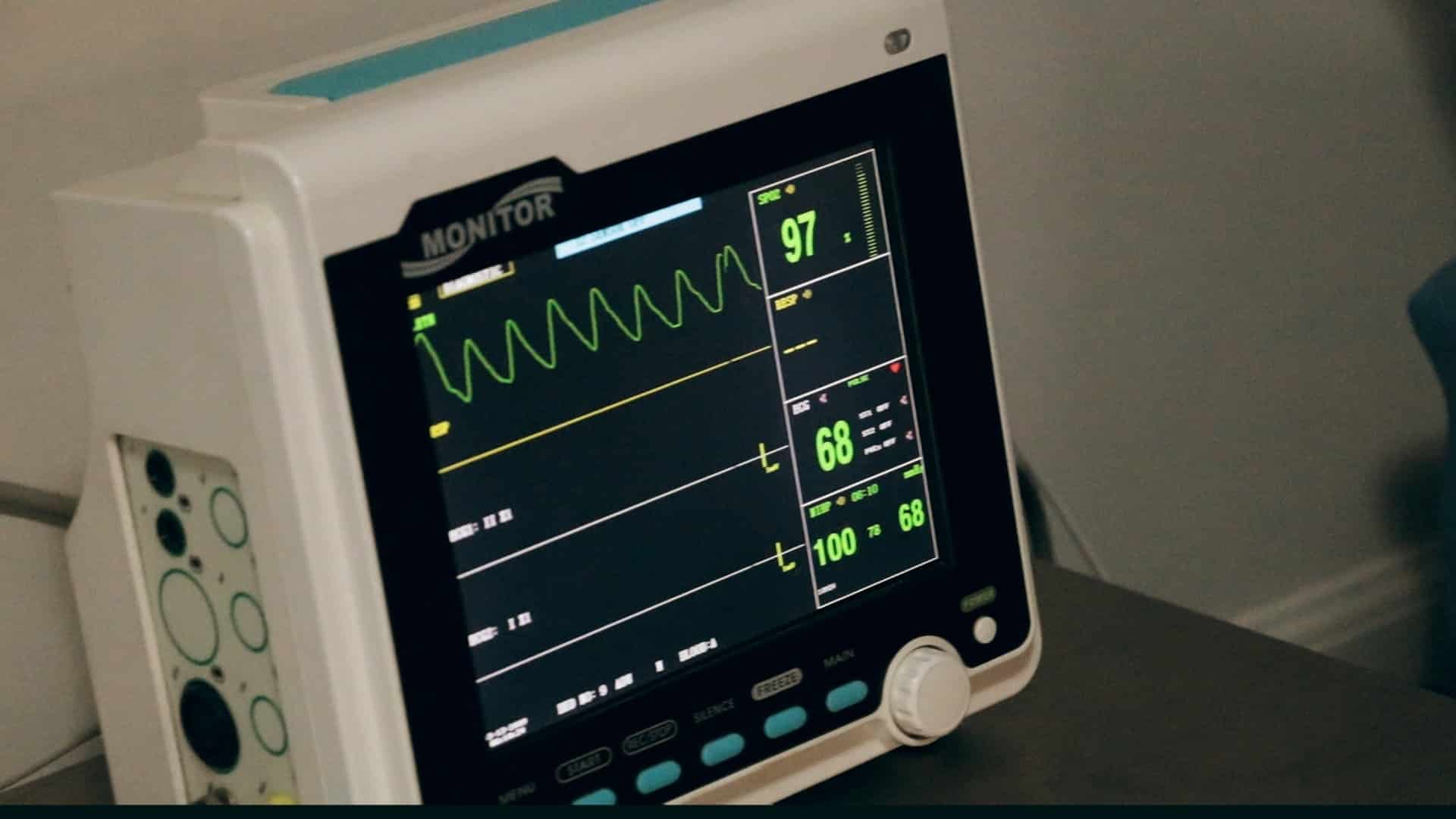You are currently viewing Heartbeats and Source codes: Blockchain is coming to a Hospital near you.